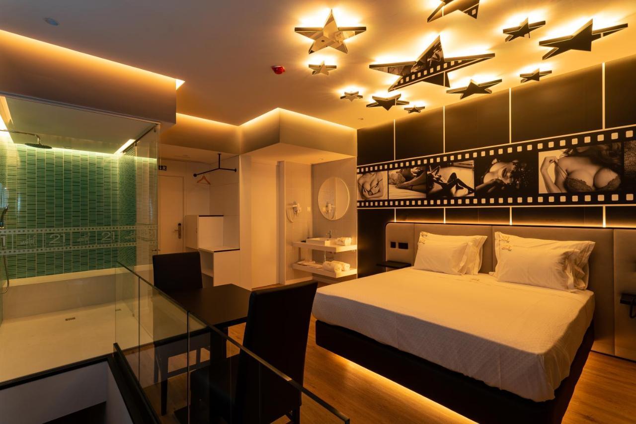 Motel Twentyone Gondomar  Esterno foto